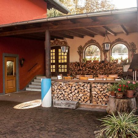 Landgasthof Zur Quelle Seeshaupt Exteriér fotografie